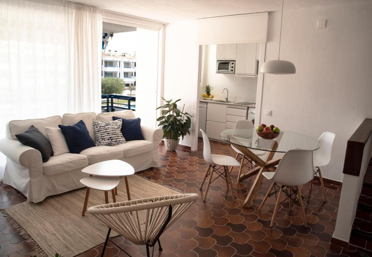 Casa Blanca Beach Apartment Torredembarra Ngoại thất bức ảnh